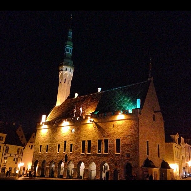 
Raekoja plats | Town Hall Square (Raekoja plats)
 in Tallinn