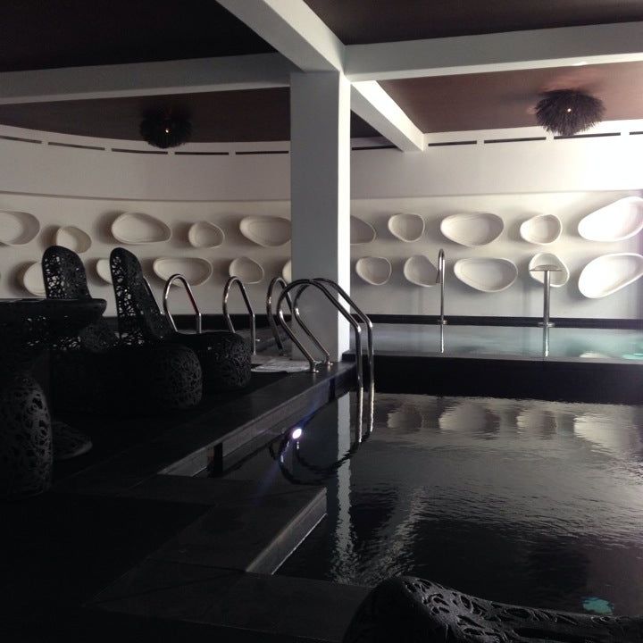 
Sanctuary Spa
 in Elia Beach