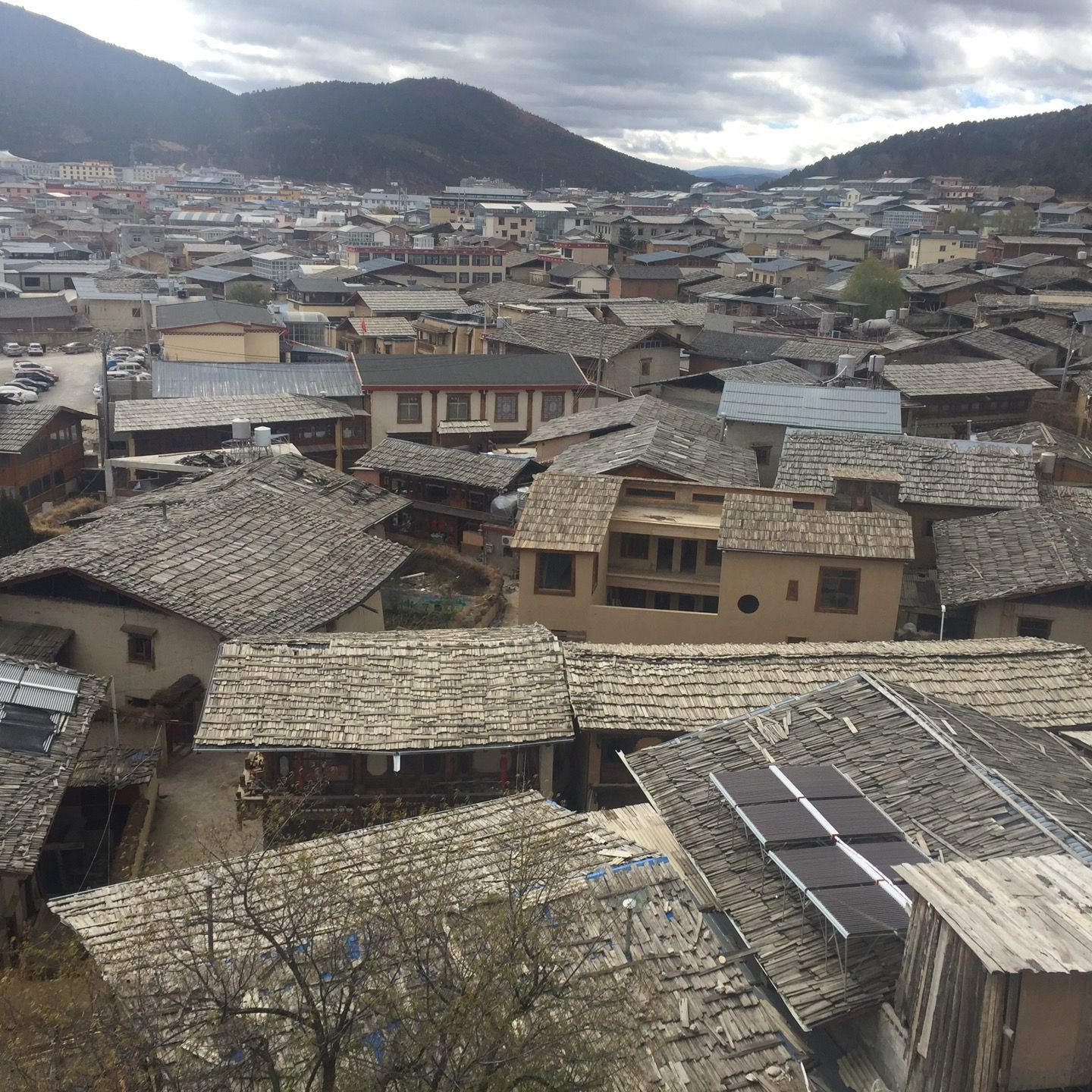 
Shangri-la Old Town (香格里拉古城)
 in Shangri-La