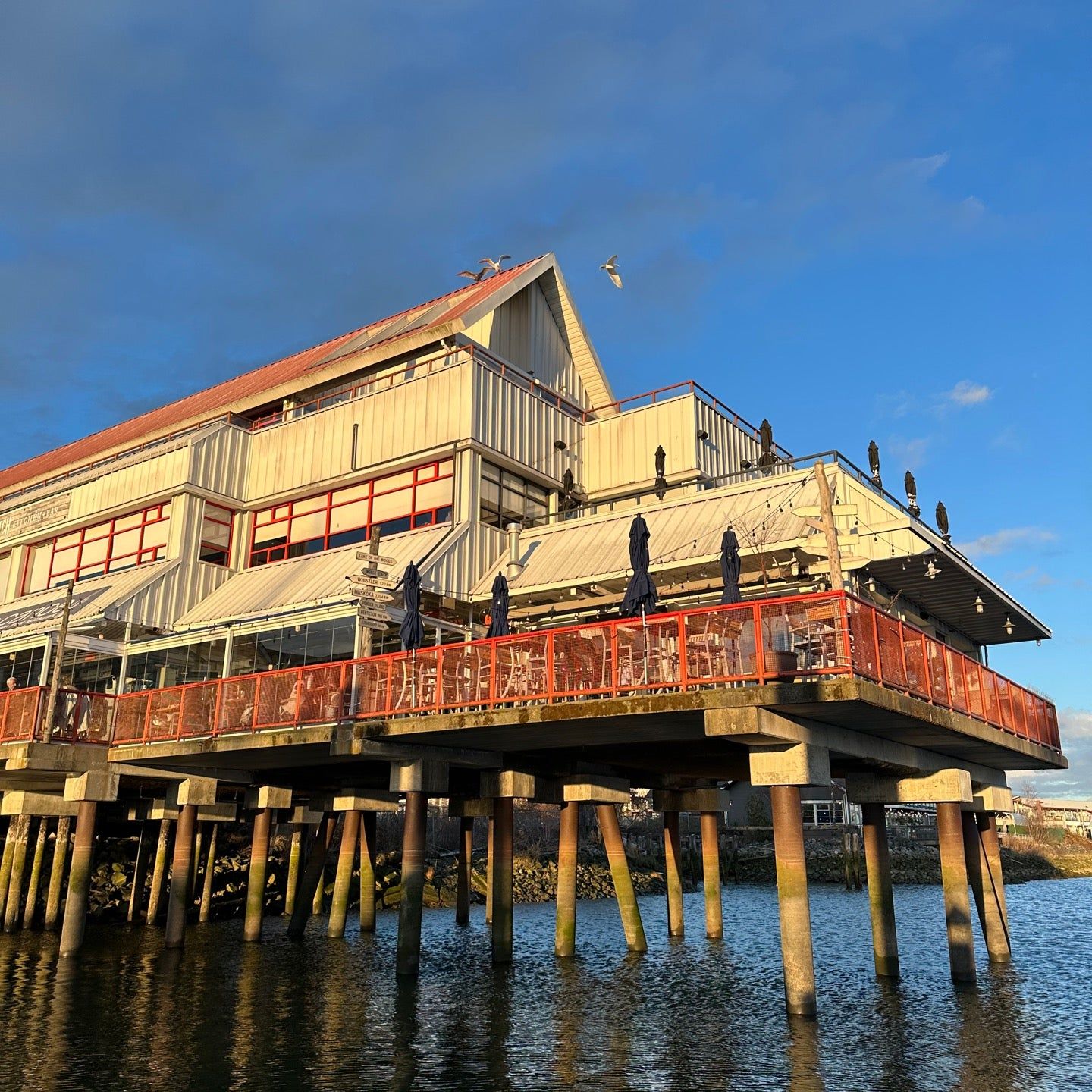 
Steveston Boardwalk Pier
 in Richmond