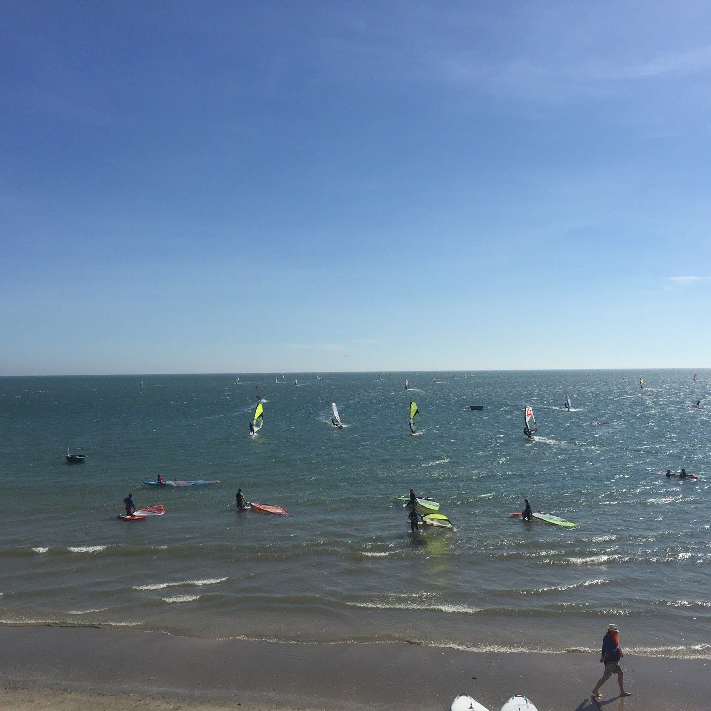 
Surf4you International Windsurfing School
 in Mui Ne