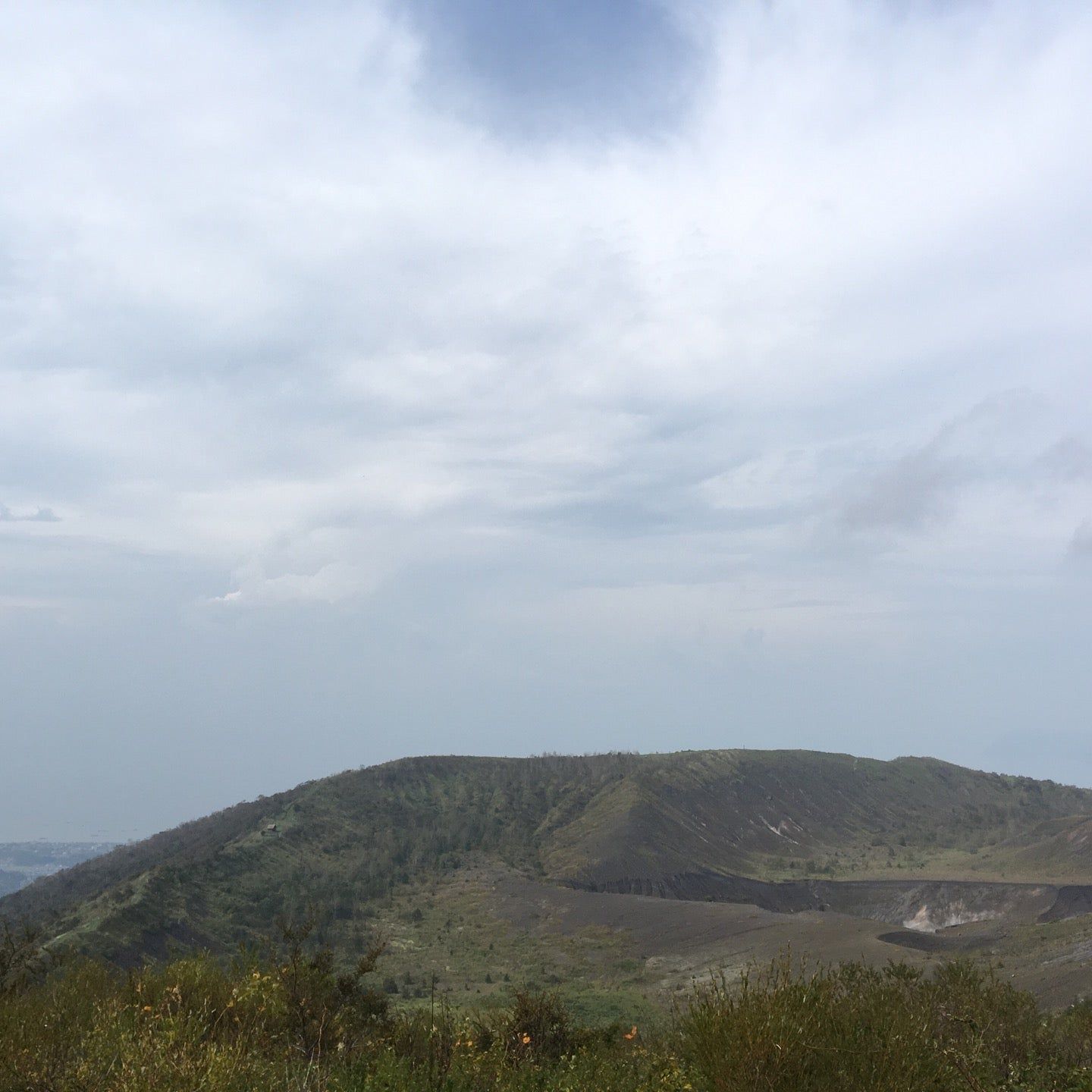 
Usu Volcano Observatory (有珠山 火口原展望台)
 in Douou