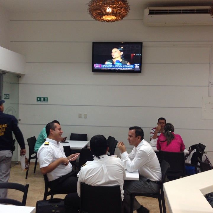 
Veracruz. Aeropuerto Vanguardia
 in Villavicencio